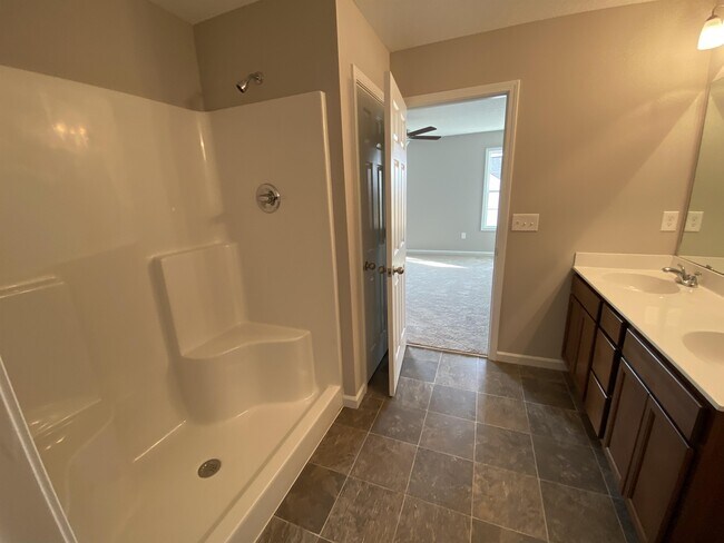 Building Photo - 8233 Zodiac Ln
