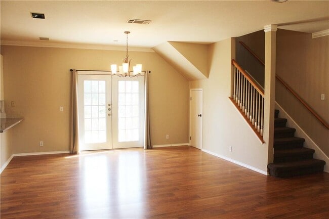 Building Photo - 8107 Hawick Dr