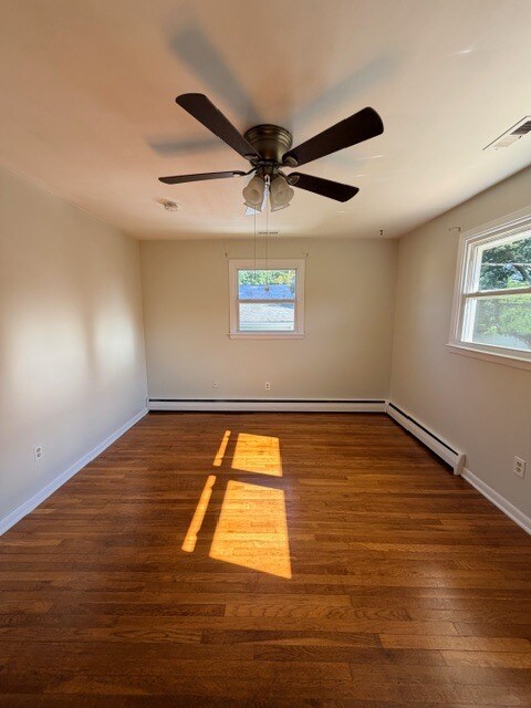Building Photo - 2404 Mccawber Dr