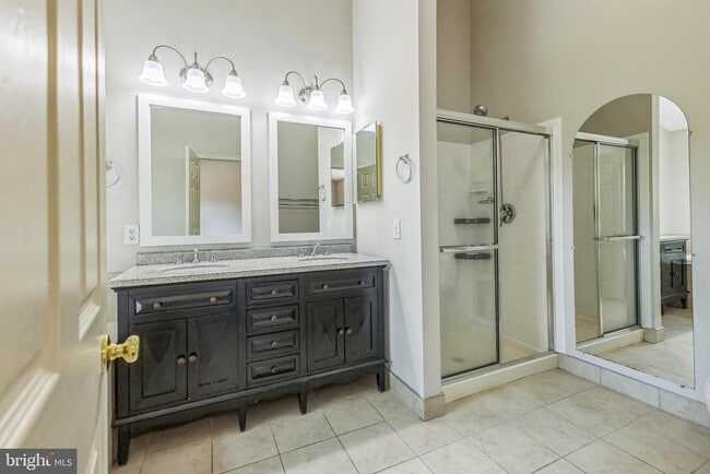 Building Photo - 5907 Trumpet Sound Ct