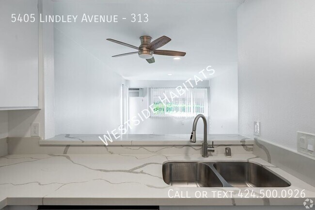 Building Photo - 5405 Lindley Ave