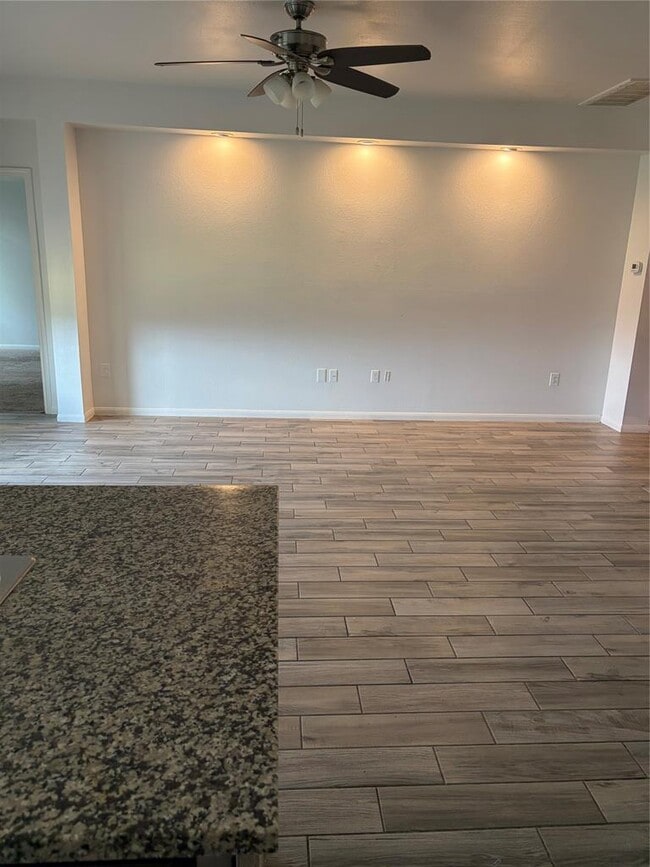 Building Photo - 137 Rafe Ct