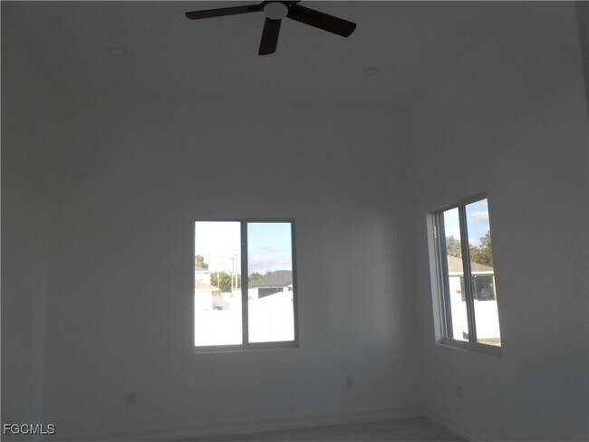 Building Photo - 3510 2nd St W