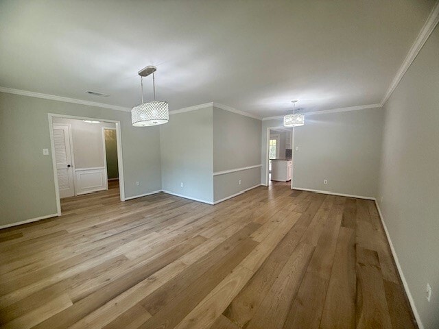 Building Photo - 5019 Oak Forest Dr