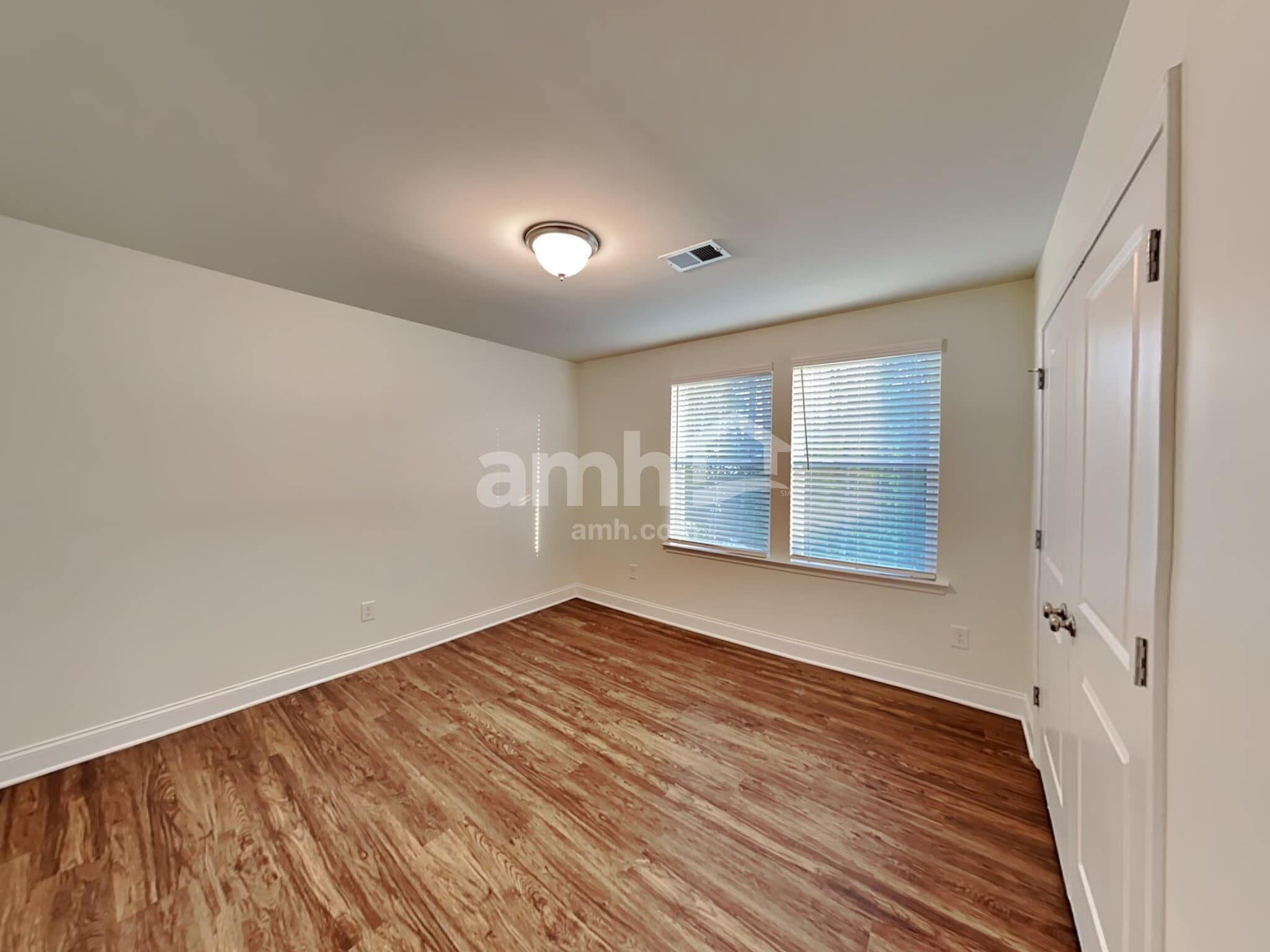 Building Photo - 728 Callan Ct