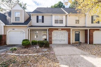 Building Photo - 10212 University Park Ln