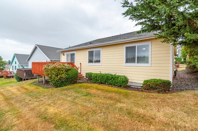 Building Photo - 2 Bd 2 Bath Home in 55+ Community