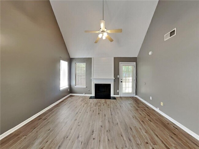 Building Photo - 107 Bridge View Dr