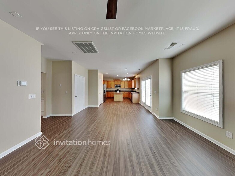 Building Photo - 1278 Emory Ln NW