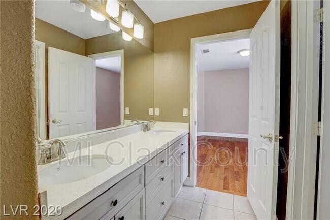 Building Photo - 2770 Sweet Willow Ln