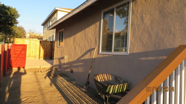 Building Photo - Gorgeous 3+2 home in Glassell Park!