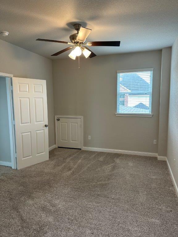 Building Photo - 16419 Lakewood Field Dr