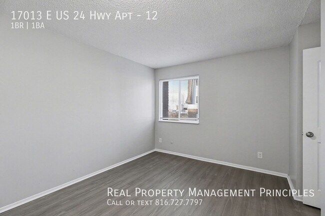 Building Photo - 17013 E US 24 Hwy Apt-12
