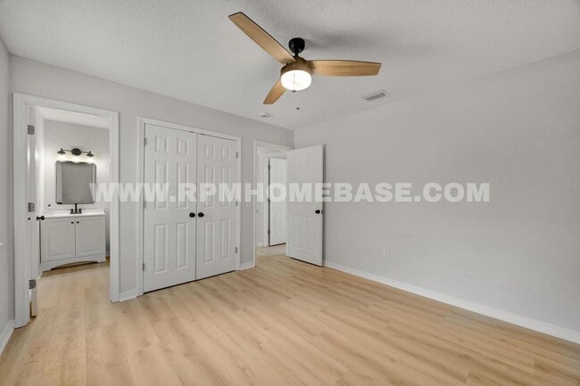 Building Photo - Fully Renovated 5-Bedroom Home with Modern...
