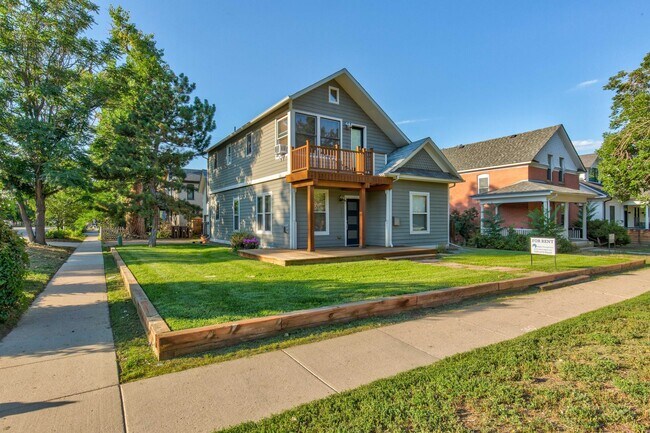 Primary Photo - Gorgeous 3BD/2.5BA Downtown Boulder Home- ...