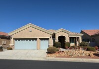 Building Photo - 55 + Community of Sun City Del Webb in App...