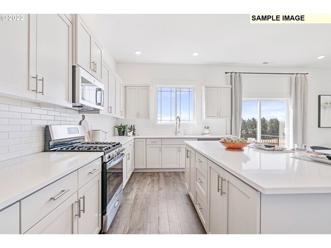 Building Photo - 16701 SW Darwin Lp