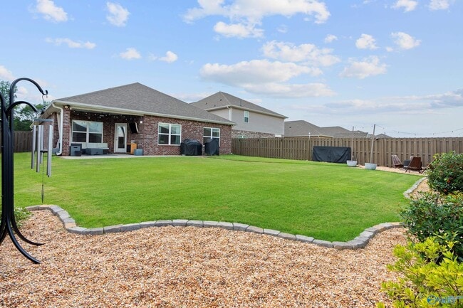 Building Photo - 12690 Tallulah Dr