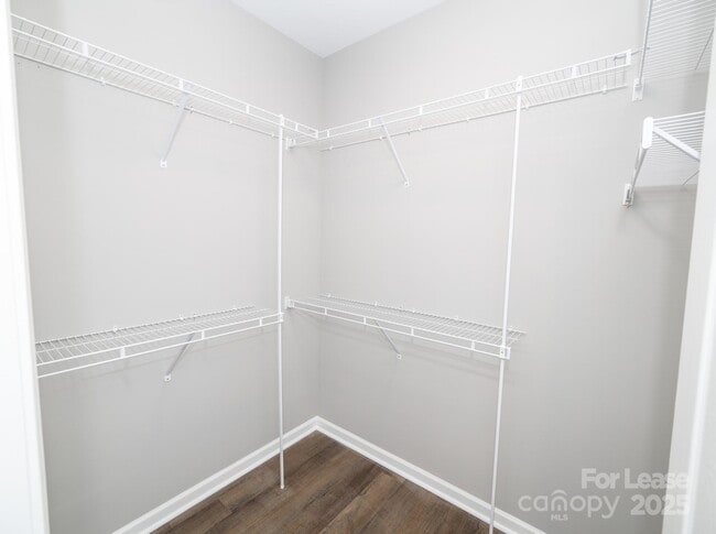 Building Photo - 117 Chavis Ln