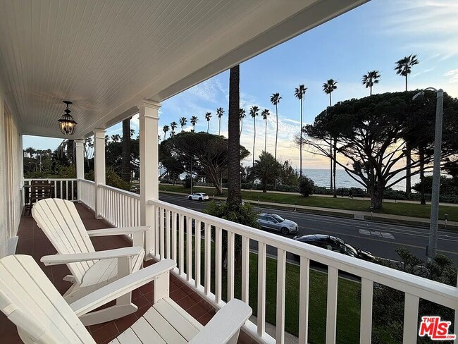 Building Photo - 849 Ocean Ave