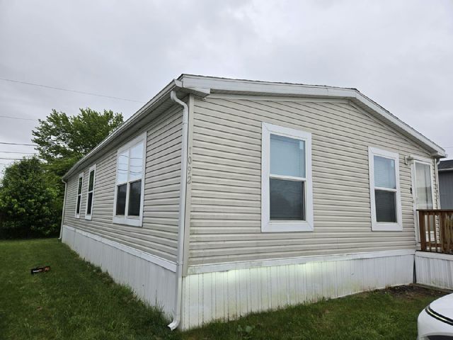 Building Photo - 1092 Cedar St