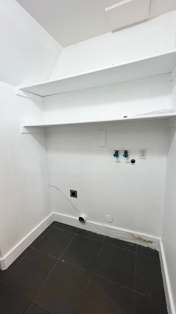 Building Photo - 3 Bedroom/2.5 Bathroom Condo in Riverton