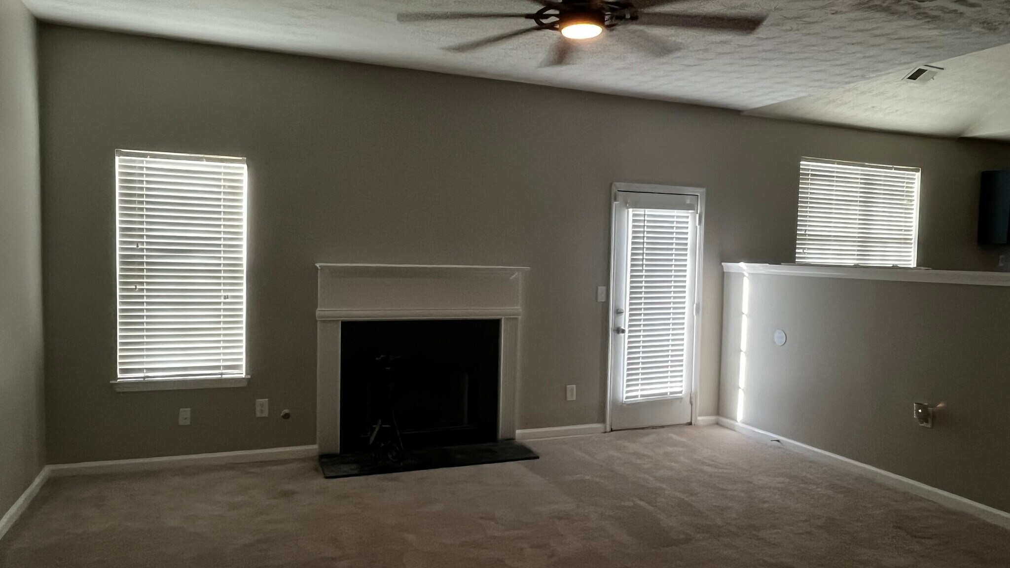 Gas/Wood burning Fireplace in Sunken Family Room - 2800 Carolina Rdg