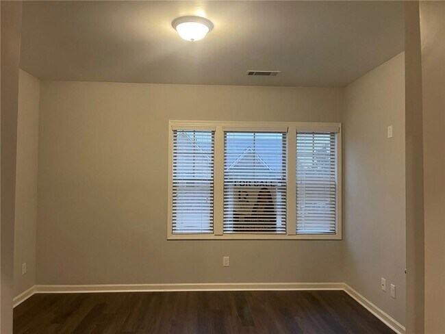 Building Photo - 2559 Irwell Way