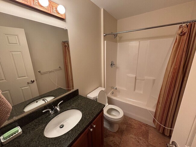 Building Photo - Pristine Endicott Single Family Home