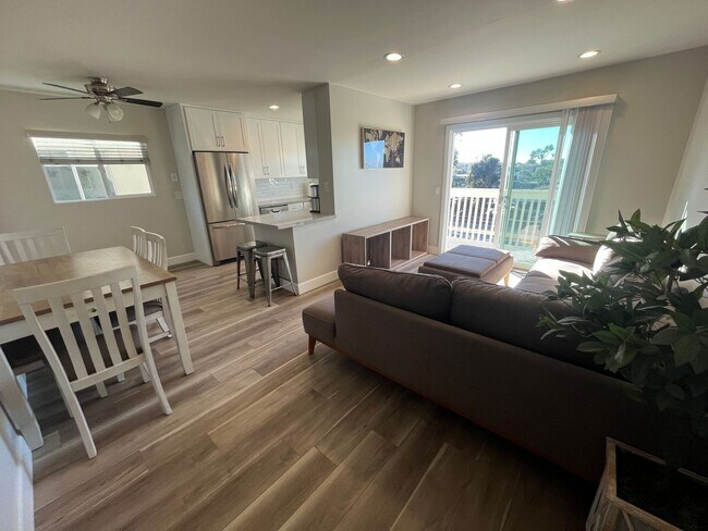 Building Photo - Remodeled, 2BD/2BA Duplex w/ Sunset Views: Fenced Yard, Garage, Steps to Beach & Downtown Encinitas