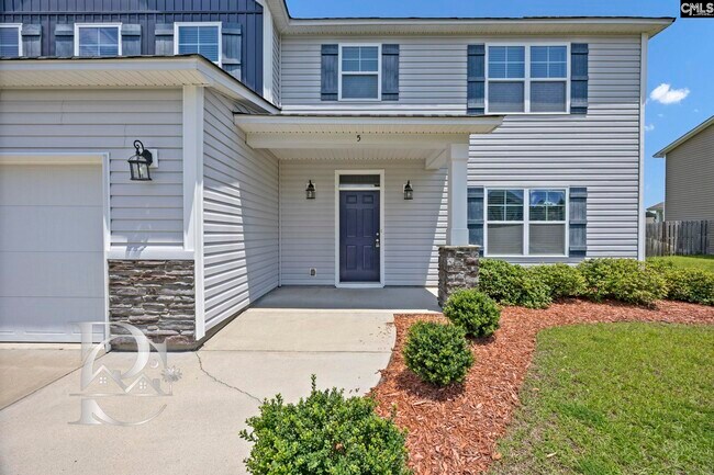 Building Photo - 5 Spinney Ct