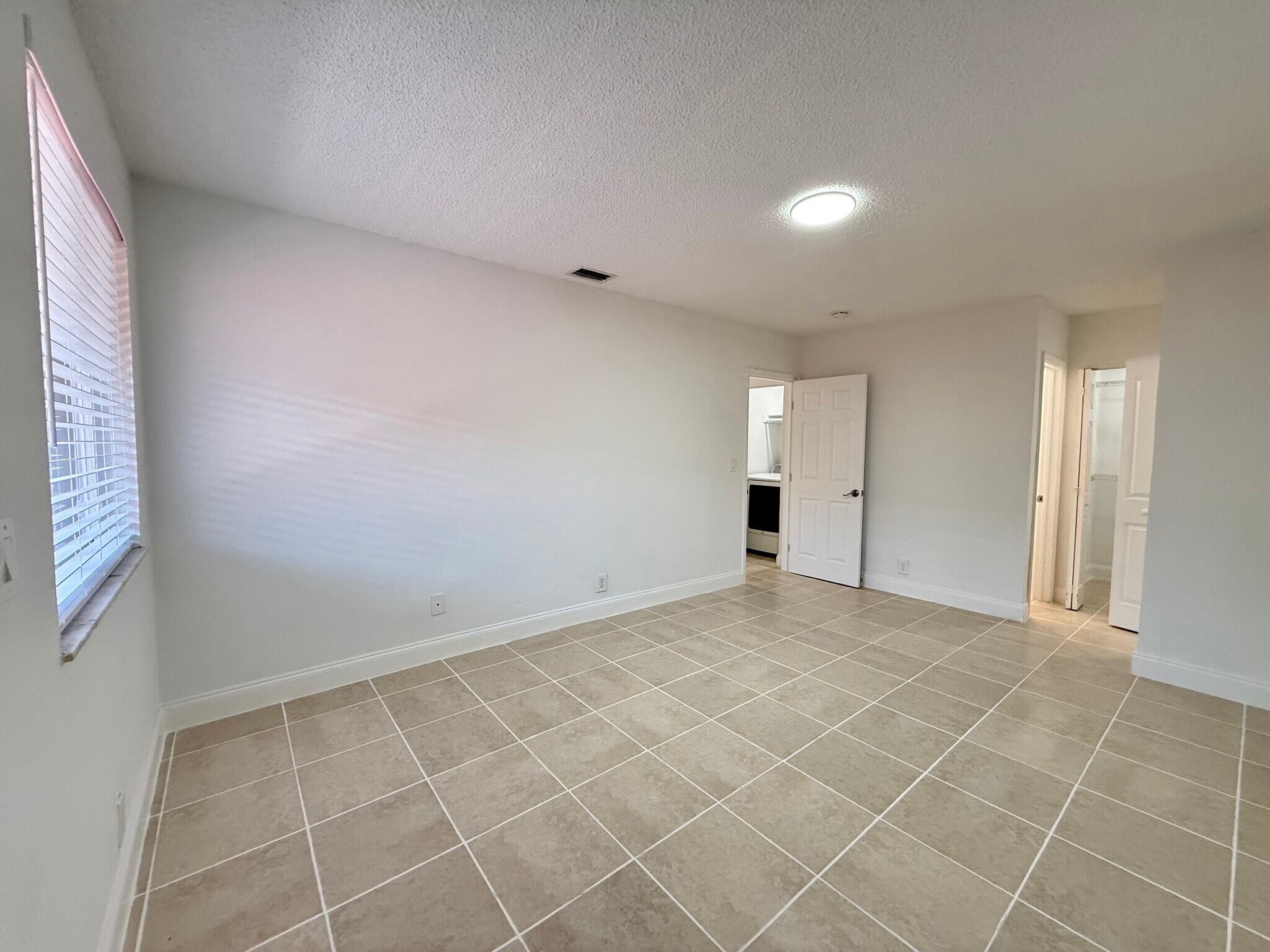 Master Bedroom - 821 SW 9th St