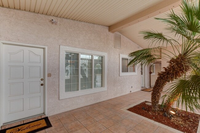 Building Photo - 1328 E St Jude Cir