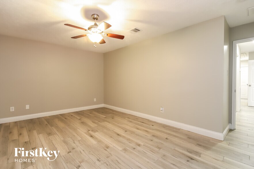 Building Photo - 10134 Sagemark Dr