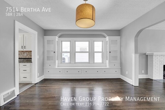 Building Photo - 7514 Bertha Ave