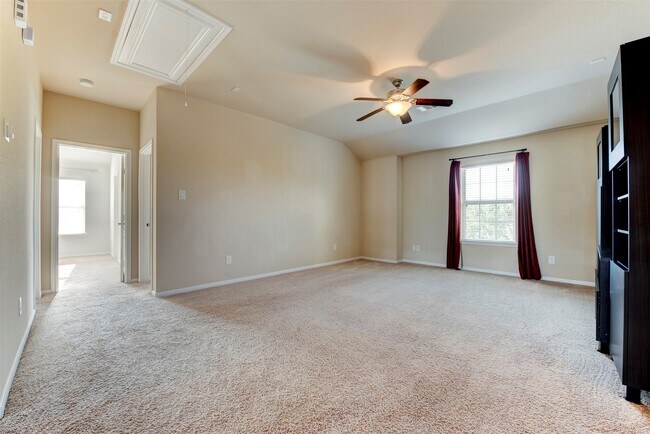 Building Photo - 9722 Victoria Rose Ln