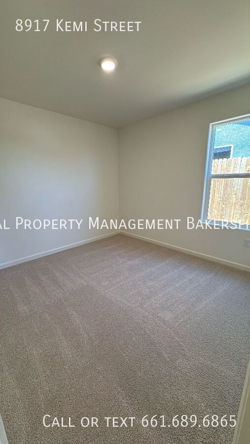 Building Photo - 8917 Kemi St
