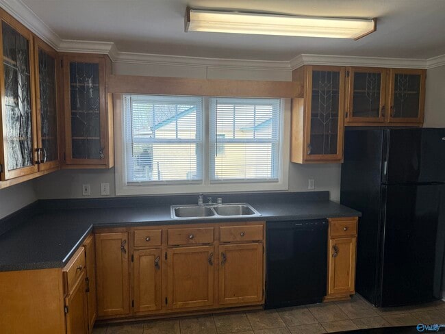 Building Photo - 2302 Andrew Jackson Way NE