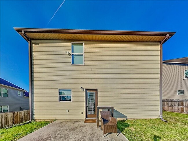Building Photo - 1324 Little Hampton Dr