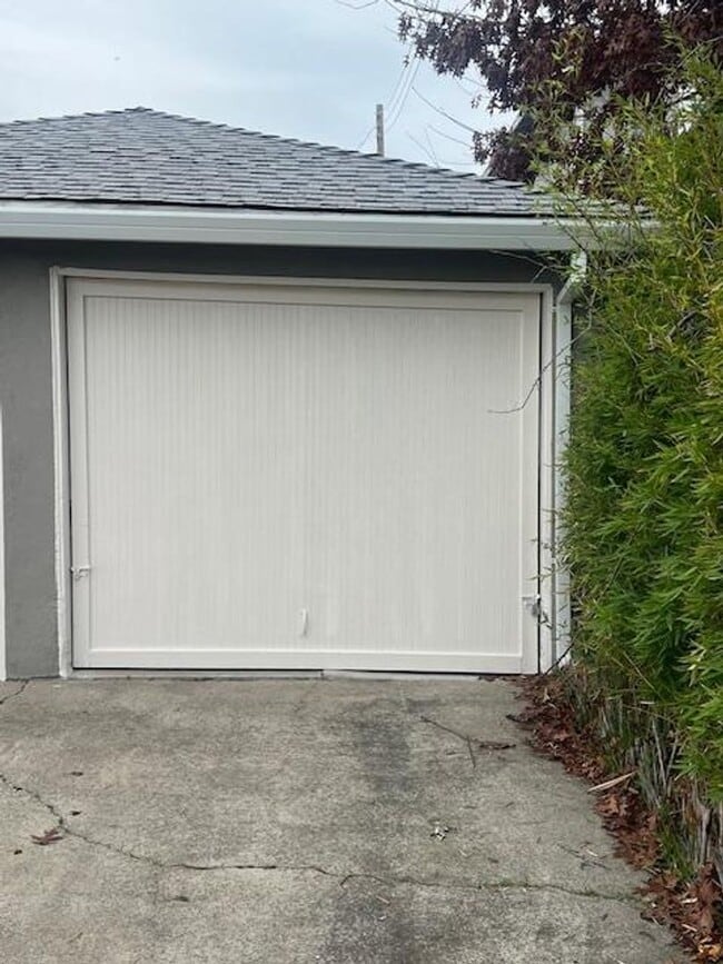 Building Photo - 5201-5203 11th Avenue