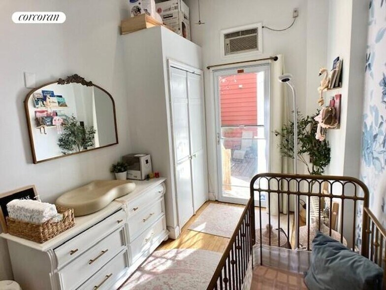 Building Photo - 276 Prospect Park W