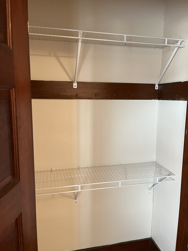 Building Photo - 720 Bellefonte Avenue