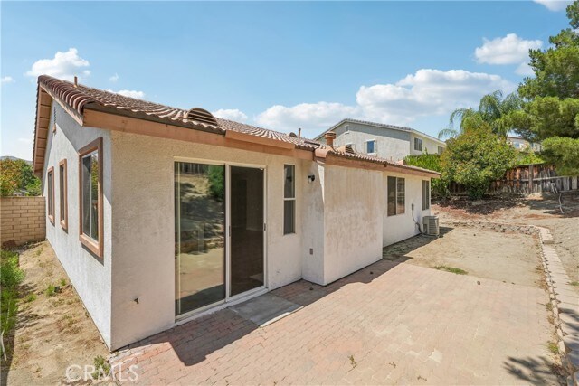 Building Photo - 15505 Starview St