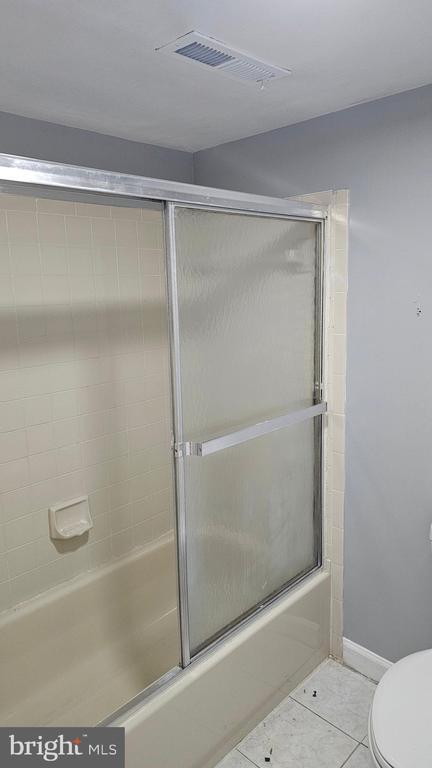 Building Photo - 12131 Salemtown Dr