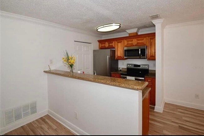 Building Photo - 7298 Ulmerton Rd