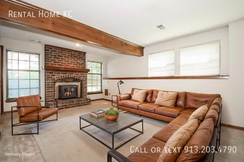 Building Photo - 5613 Riley-