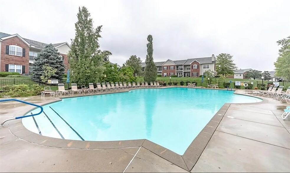 Building Photo - 11619 Tomahawk Creek Pky