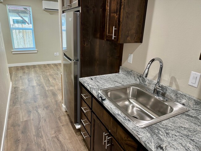 Building Photo - 7857 Houston Lp