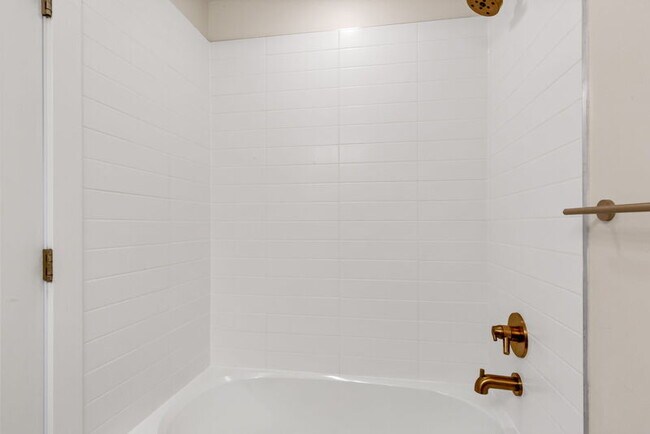 Building Photo - 1632 Quitman St