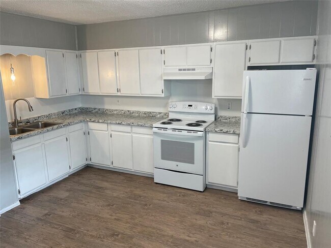 Building Photo - 1209 Vance St